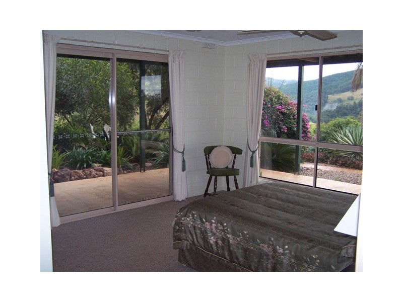 Amamoor QLD 4570