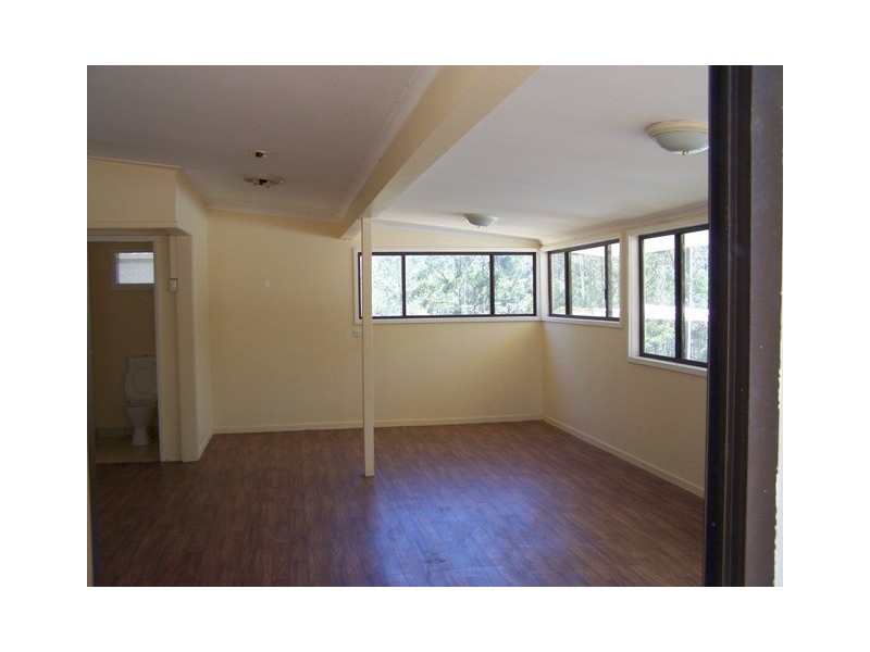 Glenwood QLD 4570