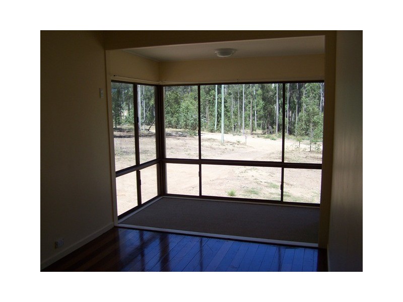 Glenwood QLD 4570