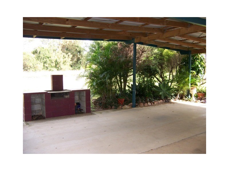 Glastonbury QLD 4570