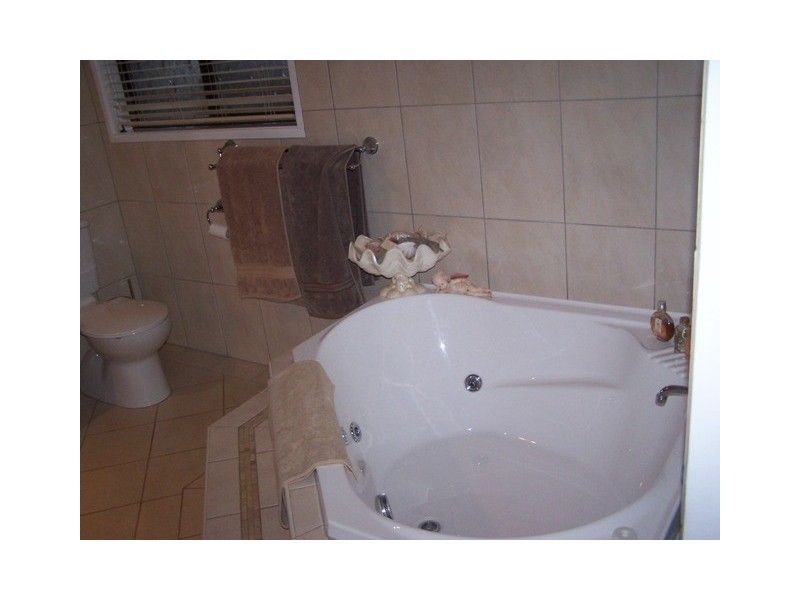 Amamoor QLD 4570