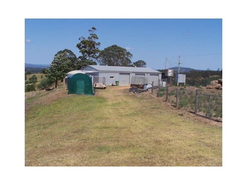 Veteran QLD 4570