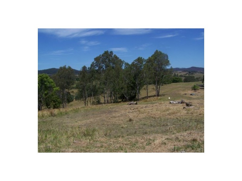 Canina QLD 4570