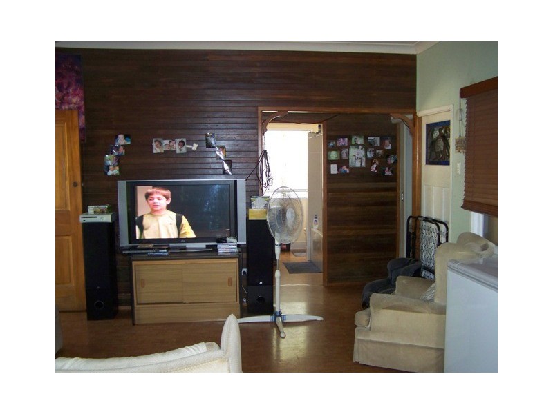 Mcintosh Creek QLD 4570