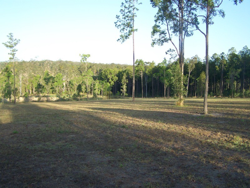 Glenwood QLD 4570