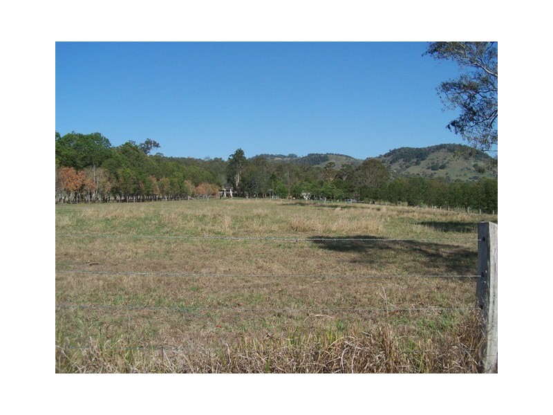 Mothar Mountain QLD 4570