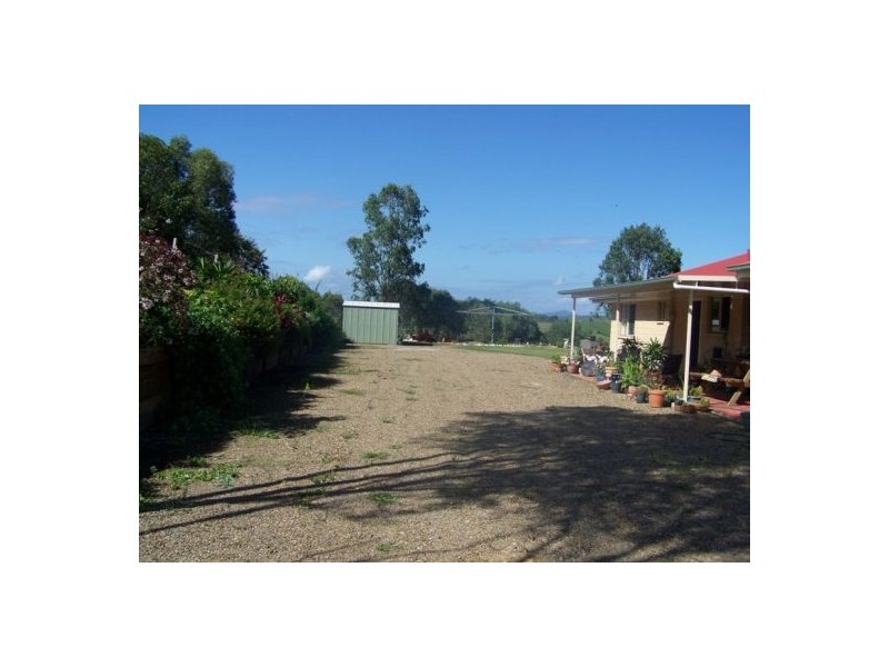 Bells Bridge QLD 4570