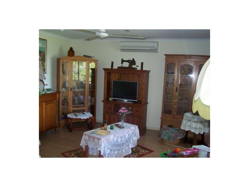 Bells Bridge QLD 4570