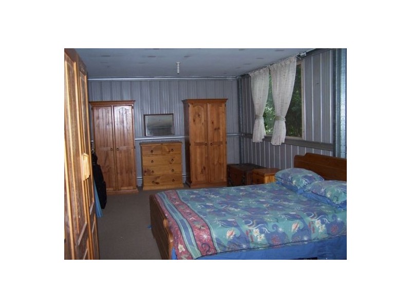 Wolvi QLD 4570
