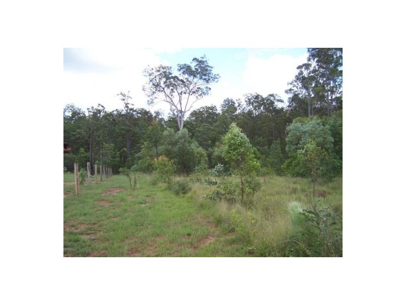 Glenwood QLD 4570
