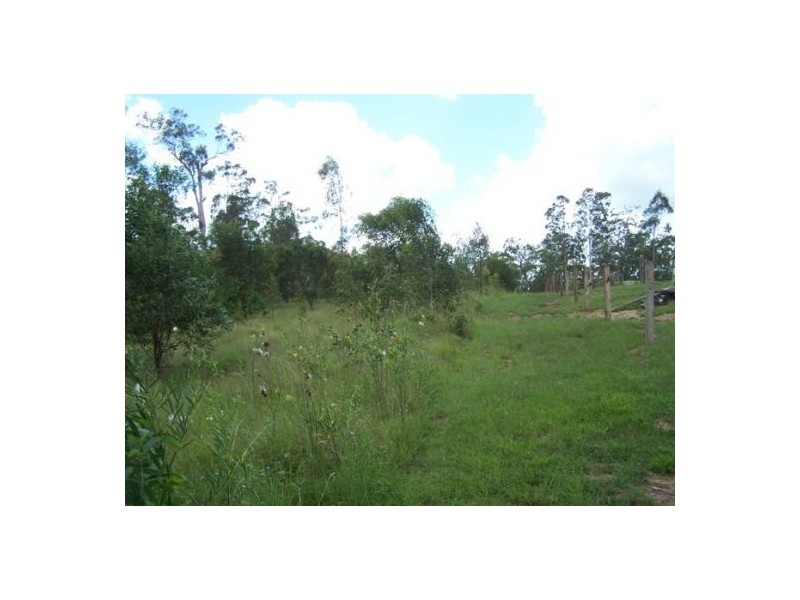 Glenwood QLD 4570