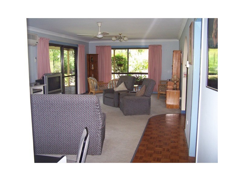 Curra QLD 4570