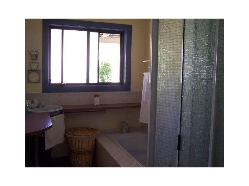 Curra QLD 4570