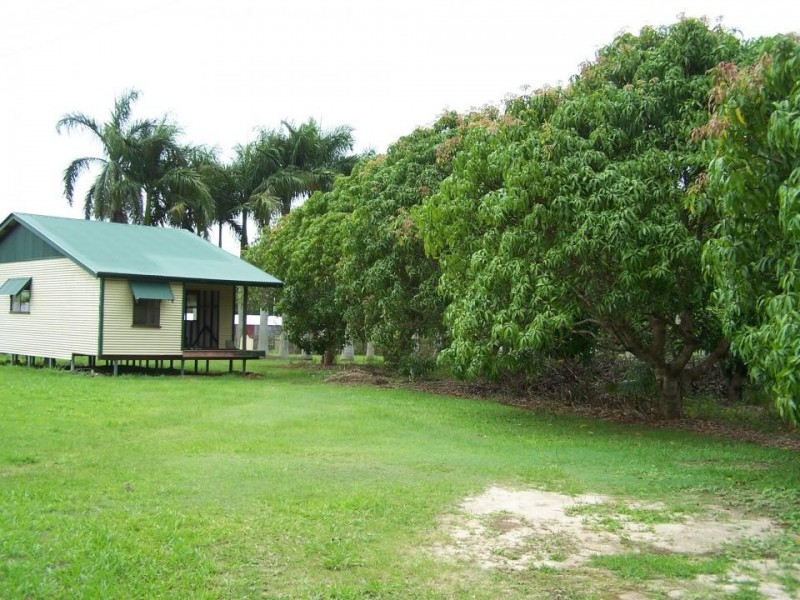 Goomboorian QLD 4570