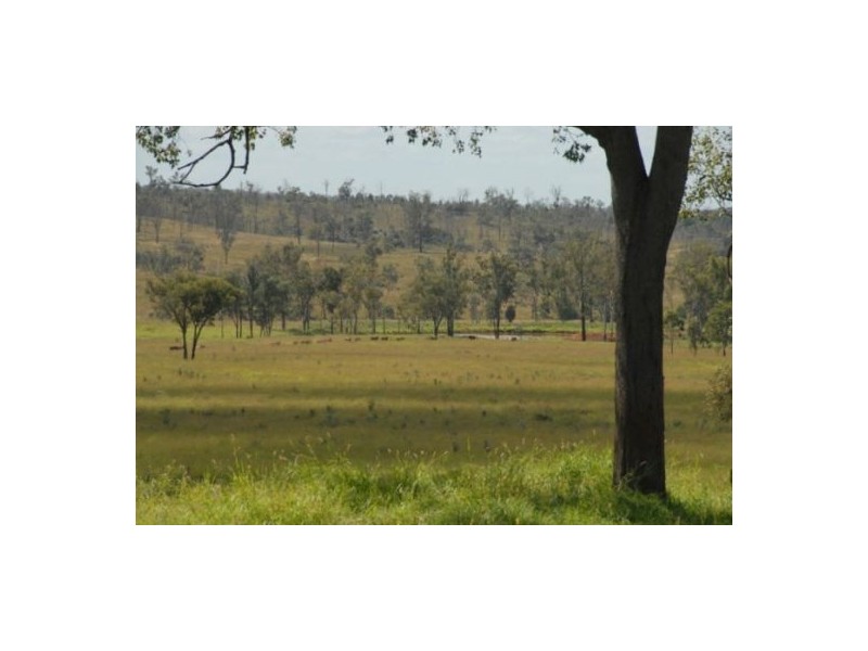 Hawkwood QLD 4626