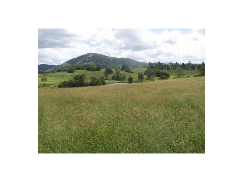 Goomboorian QLD 4570