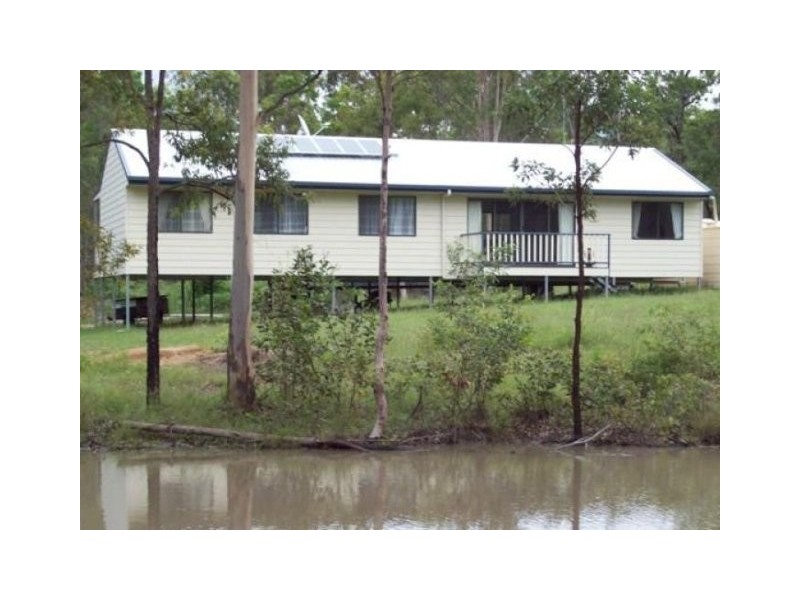 Glenwood QLD 4570