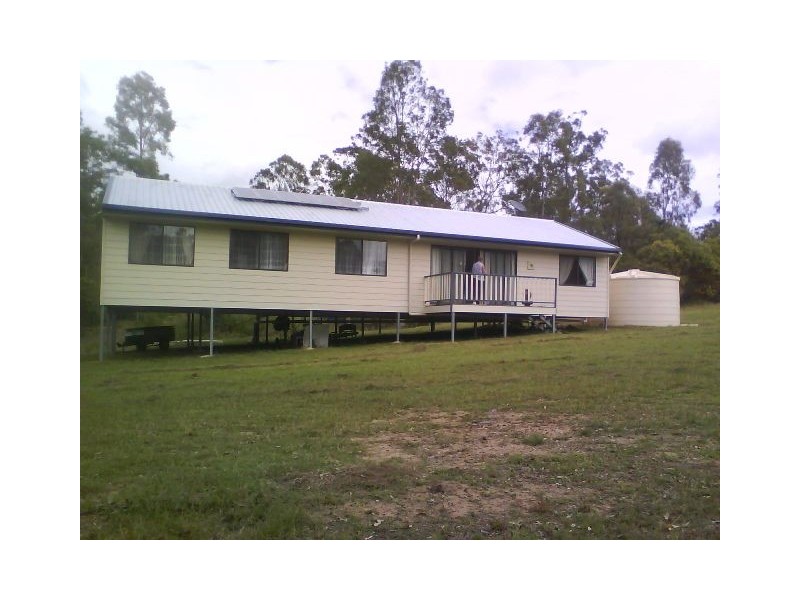 Glenwood QLD 4570