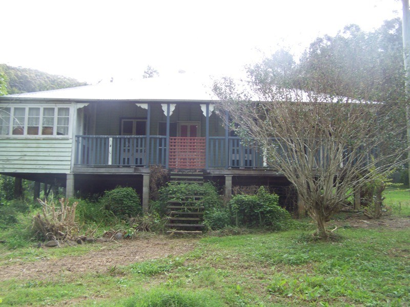 Goomboorian QLD 4570