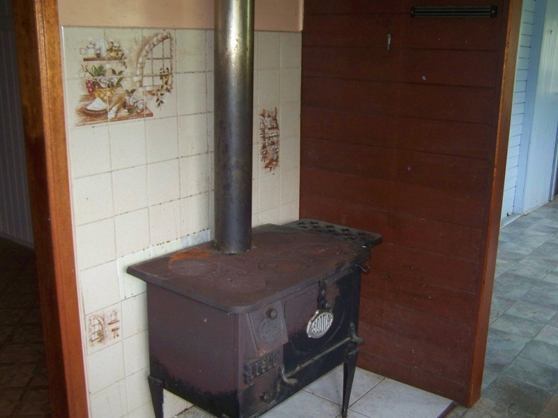 Goomboorian QLD 4570