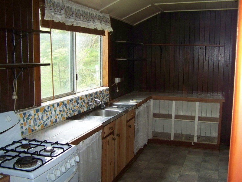 Goomboorian QLD 4570