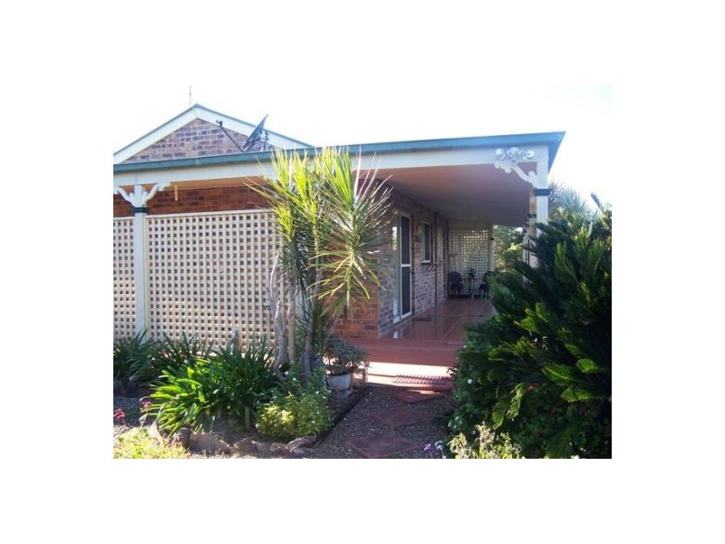 Canina QLD 4570