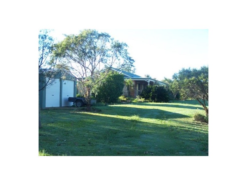 Canina QLD 4570