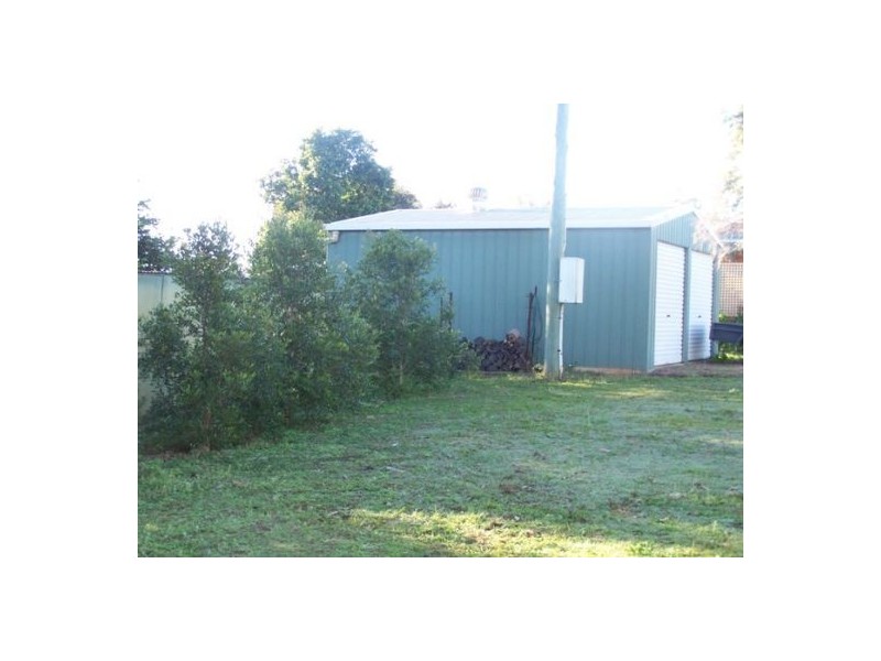 Canina QLD 4570