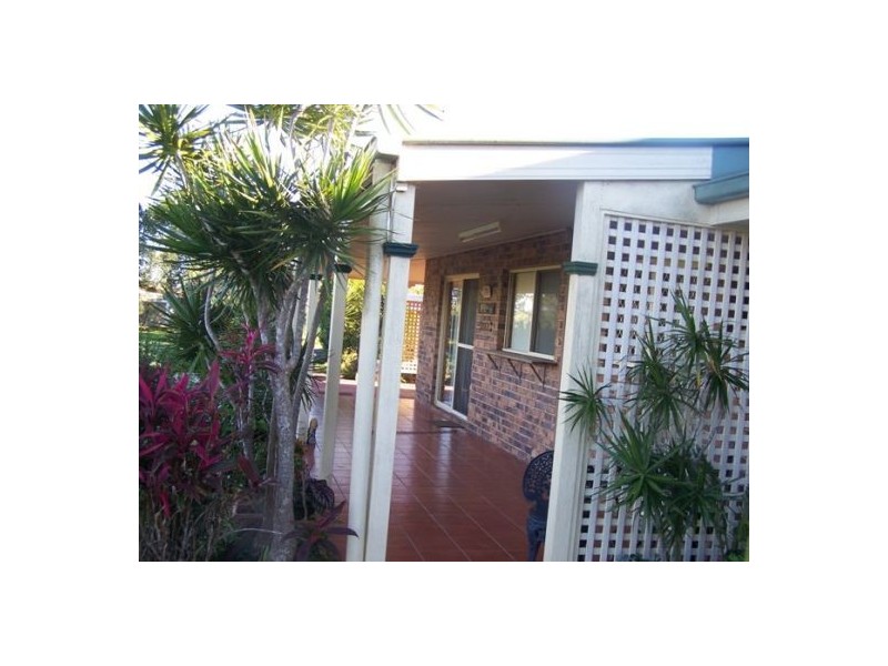 Canina QLD 4570