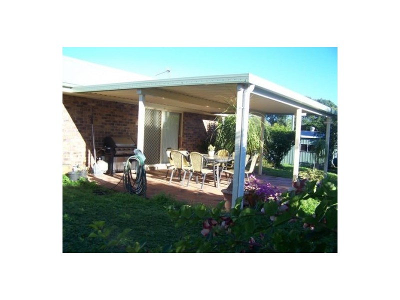 Canina QLD 4570