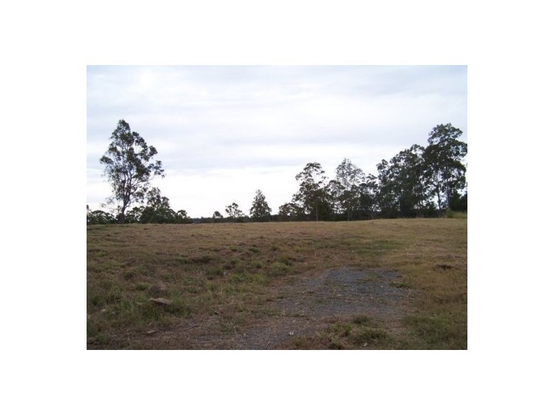 Veteran QLD 4570