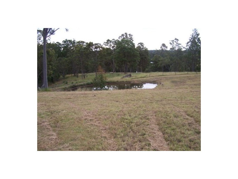 Veteran QLD 4570