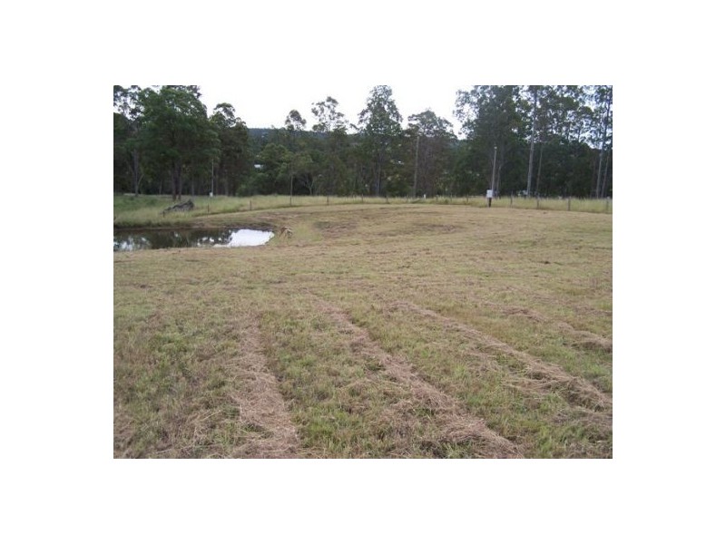 Veteran QLD 4570