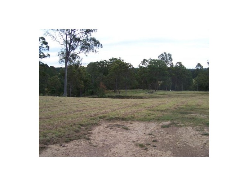 Veteran QLD 4570