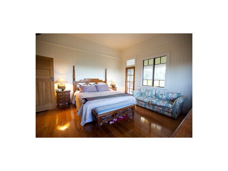 Corella QLD 4570