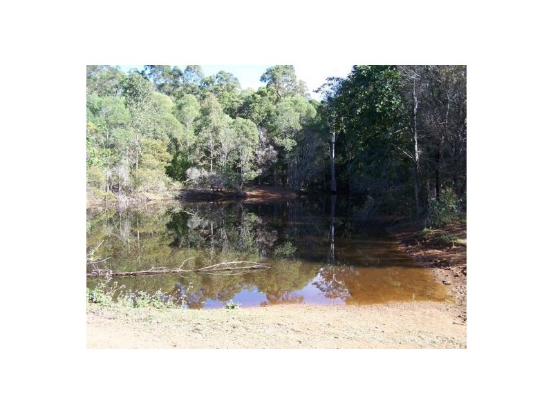 Mcintosh Creek QLD 4570