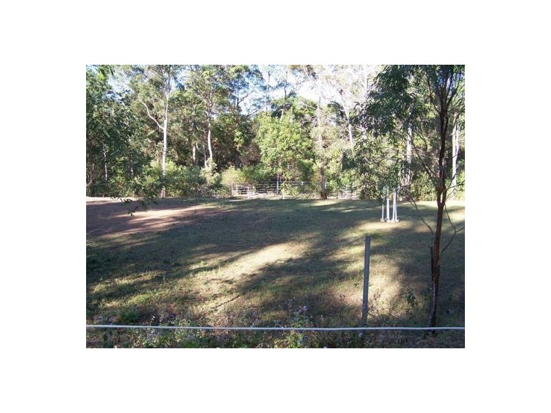 Mcintosh Creek QLD 4570