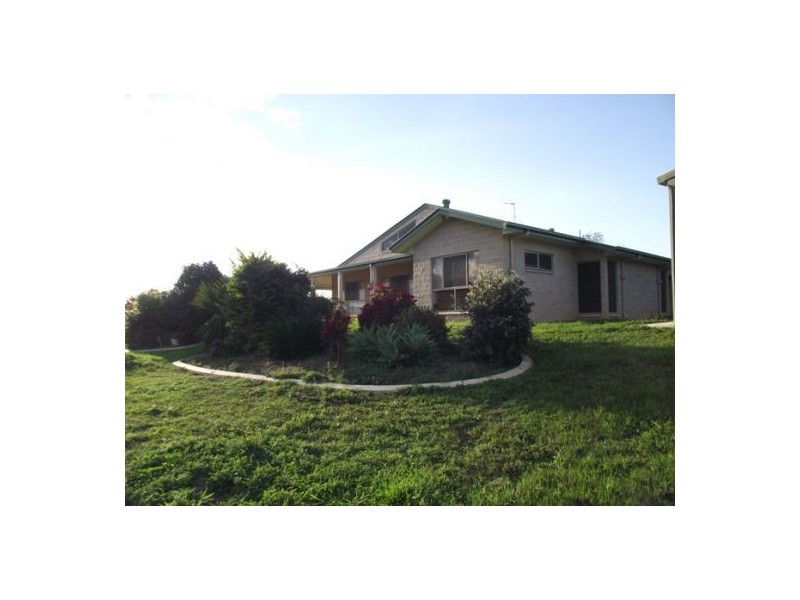 Canina QLD 4570
