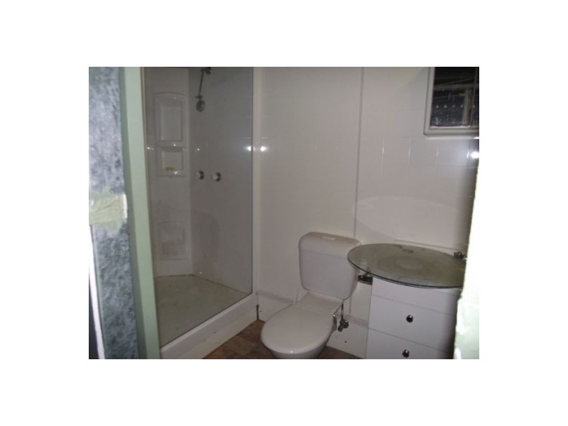 Canina QLD 4570
