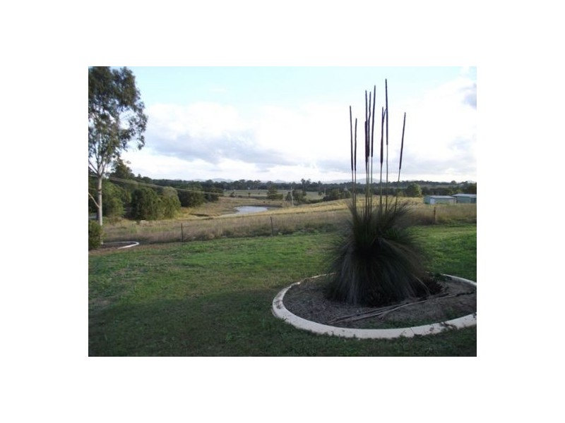 Canina QLD 4570