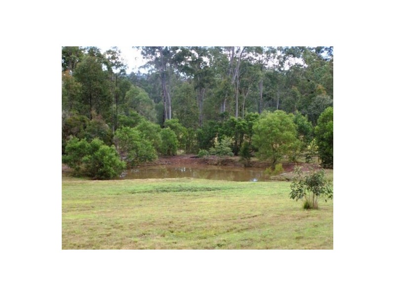 Glenwood QLD 4570