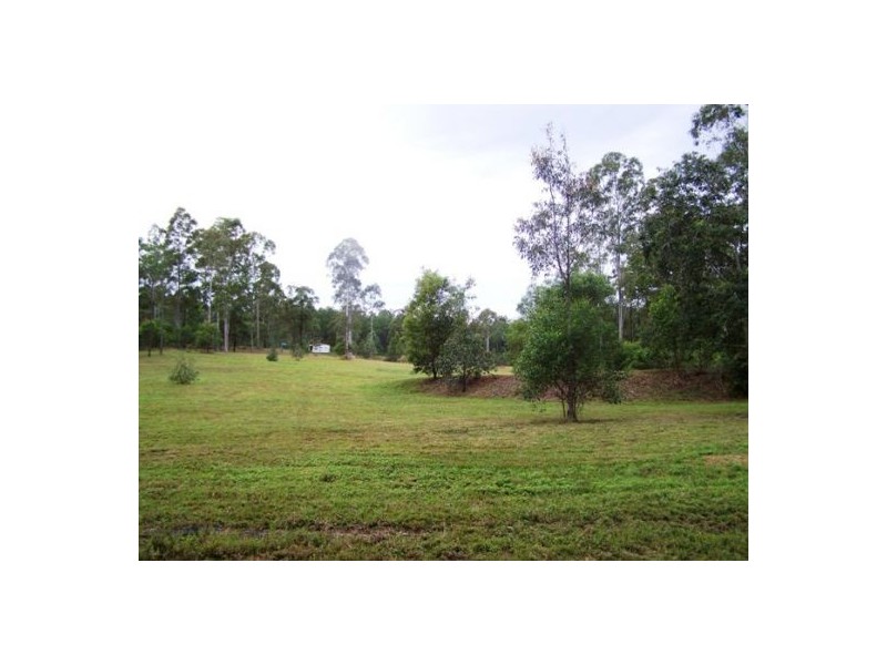 Glenwood QLD 4570