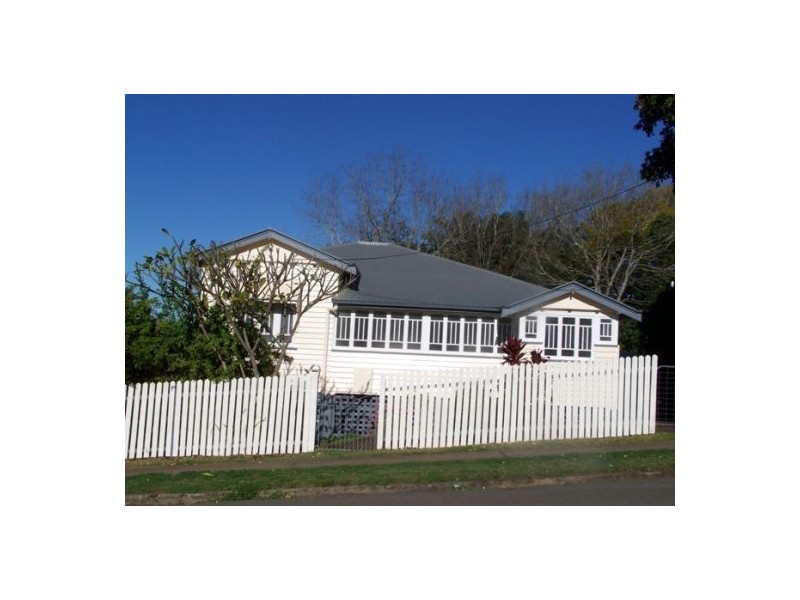 39 Red Hill Road, Gympie QLD 4570