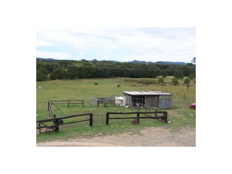 68 Tin Can Bay Rd, Victory Heights QLD 4570