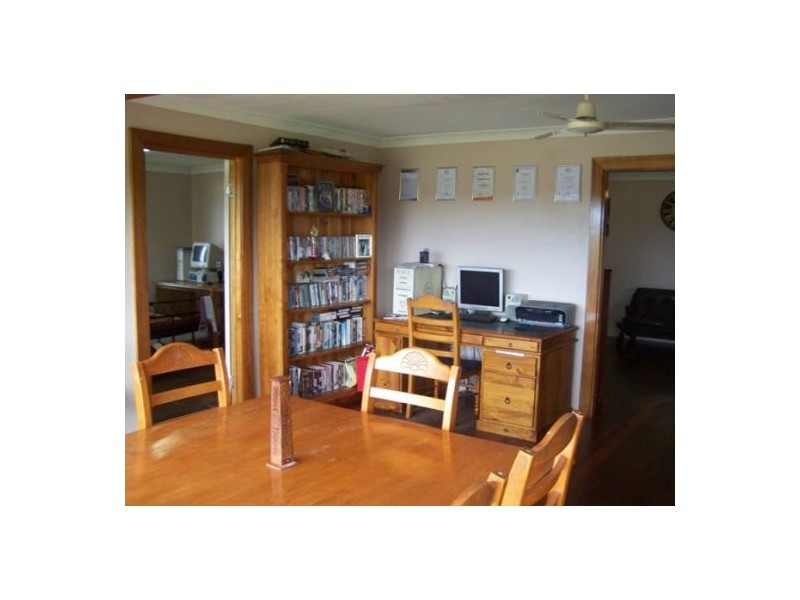 68 Tin Can Bay Rd, Victory Heights QLD 4570