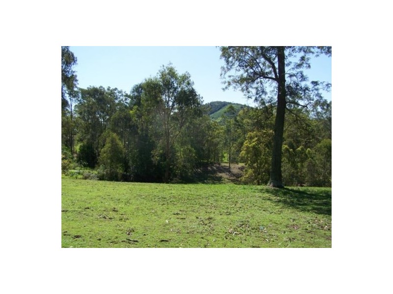 Goomboorian QLD 4570