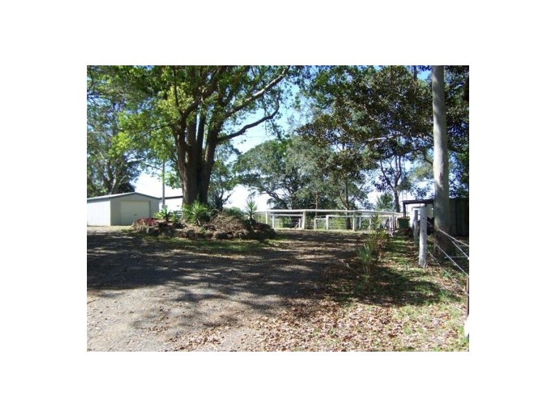 Goomboorian QLD 4570