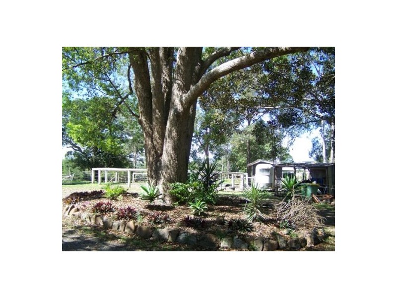 Goomboorian QLD 4570