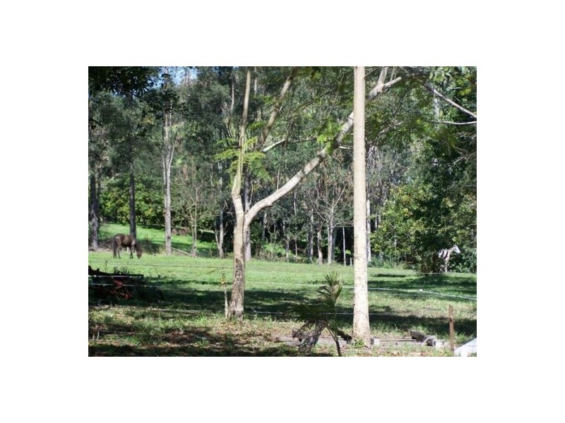 Goomboorian QLD 4570