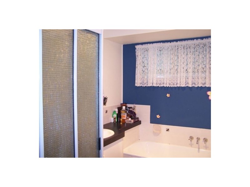 147 Varley Road, Glenwood QLD 4570